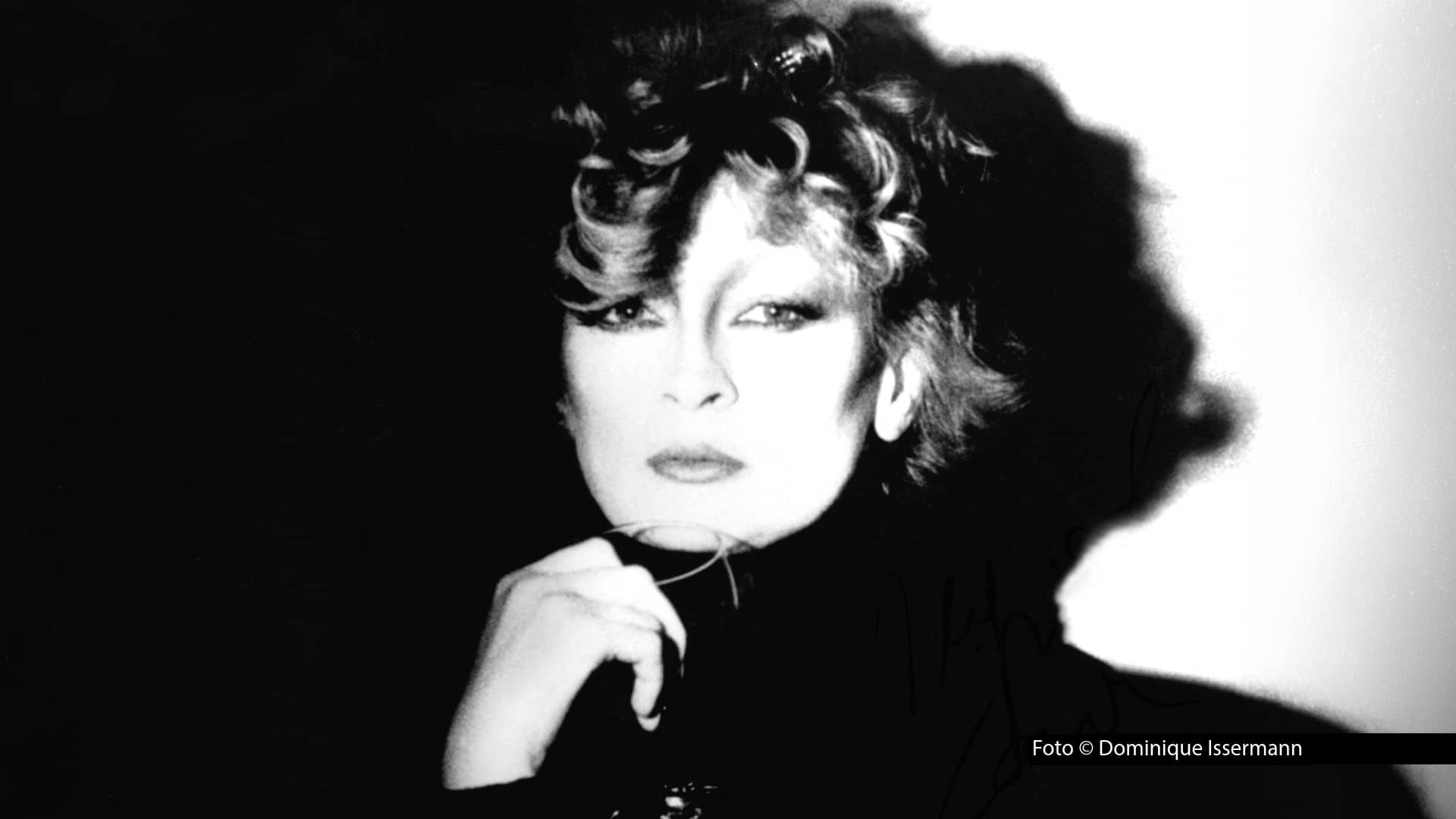 Fassbinder-Legende Ingrid Caven erhält Preis beim Film Festival Cologne